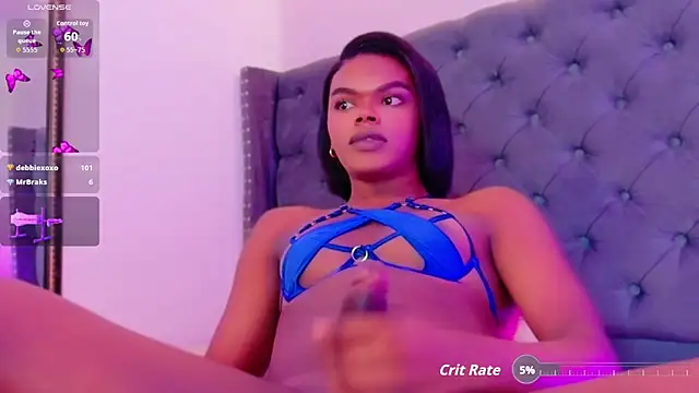 CamiEstrada online show from 28, 9, 2025