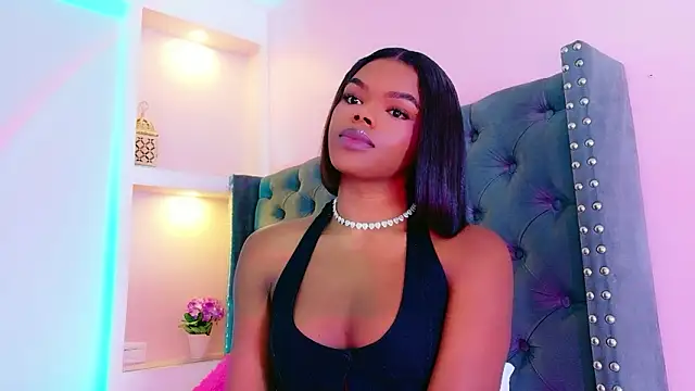 CamiEstrada online show from 4, 2, 2026