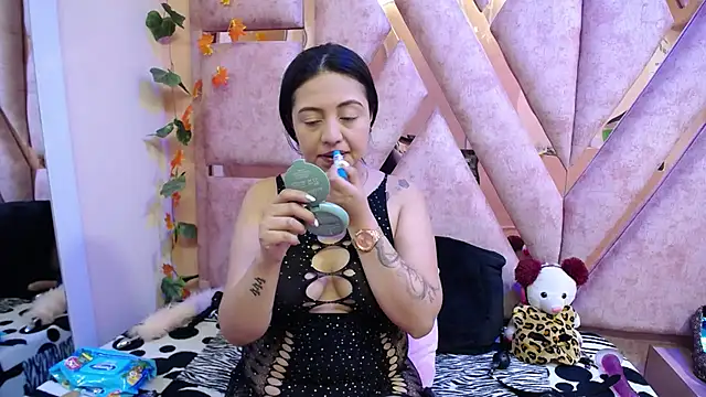 Snapshot of slut_anal_ chatting on 5, 2, 2026 slut anal online show from 5, 2, 2026