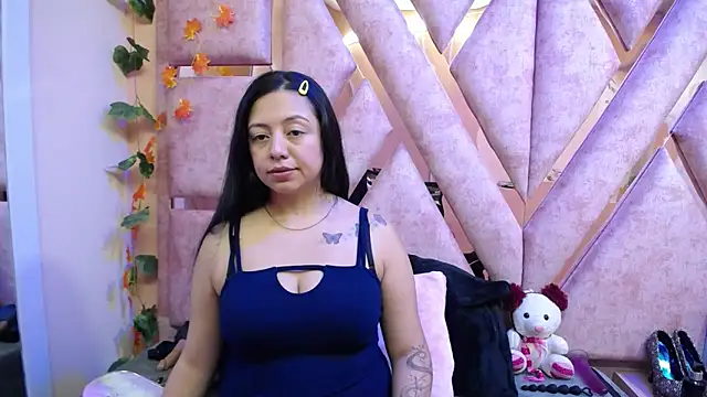 Snapshot of slut_anal_ chatting on 11, 2, 2026 slut anal online show from 11, 2, 2026