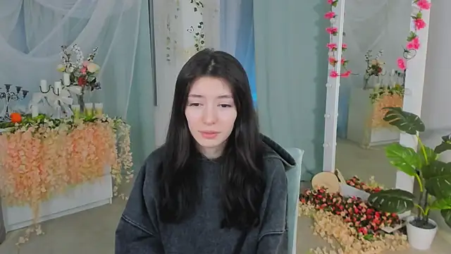 Julietta Romanis online show from 14, 2, 2025