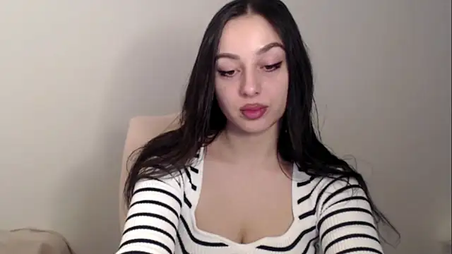 courtneyPerfect online show from 10, 2, 2026