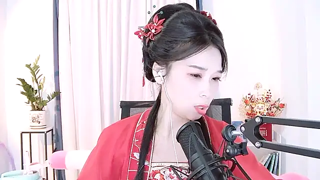 Snapshot of Amity-ox chatting on 3, 2, 2025 Amity-ox online show from 3, 2, 2025