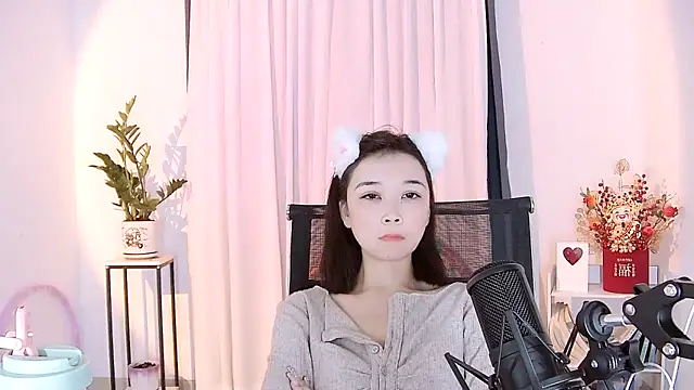 Snapshot of Amity-ox chatting on 14, 2, 2025 Amity-ox online show from 14, 2, 2025