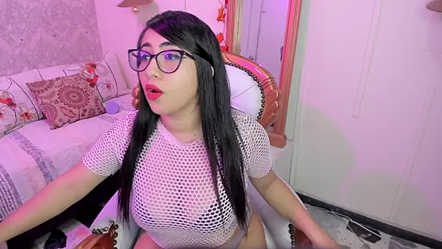 Snapshot of Sexy_cristall_ chatting on 7, 2, 2025 Sexy cristall  online show from 7, 2, 2025