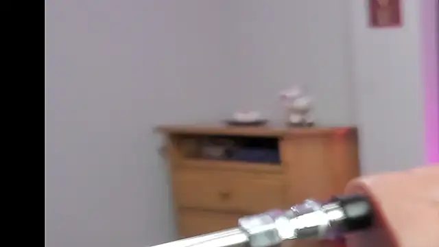 Snapshot of Sexy_cristall_ chatting on 6, 10, 2025 Sexy cristall  online show from 6, 10, 2025