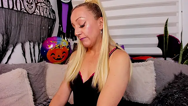 Sammykatt online show from 29, 10, 2025