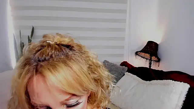 Snapshot of Sammykatt chatting on 25, 2, 2026 Sammykatt online show from 25, 2, 2026