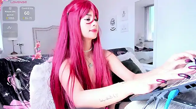 Snapshot of HannaKim chatting on 31, 12, 2024 HannaKim online show from 31, 12, 2024