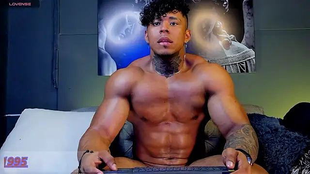 Snapshot of bradley_smith chatting on 19, 3, 2026 bradley smith online show from 19, 3, 2026