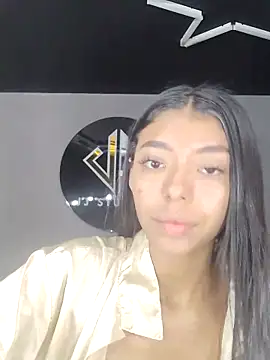 Snapshot of Any_Petitte chatting on 7, 2, 2025 Any Petitte online show from 7, 2, 2025