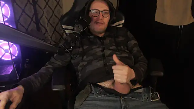 chicostick413 online show from 13, 2, 2026