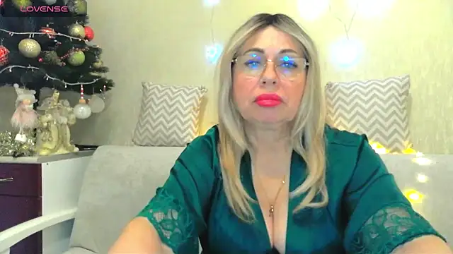 SusieNoreen online show from 11, 1, 2025