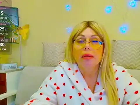 SusieNoreen online show from 19, 2, 2025