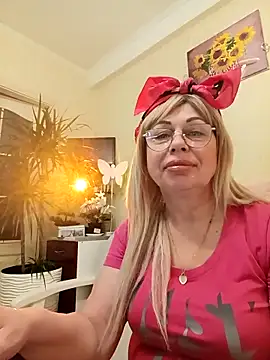 SusieNoreen online show from 19, 3, 2025