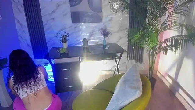 SofiaGomez420 online show from 6, 2, 2025