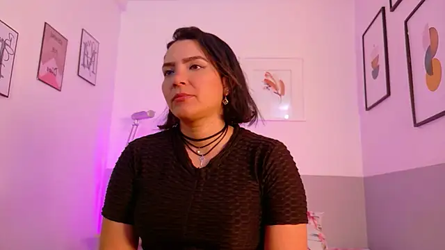 Sluttyandmature online show from 30, 4, 2026
