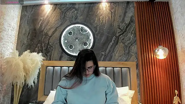 BellaPeers  online show from 16, 6, 2026