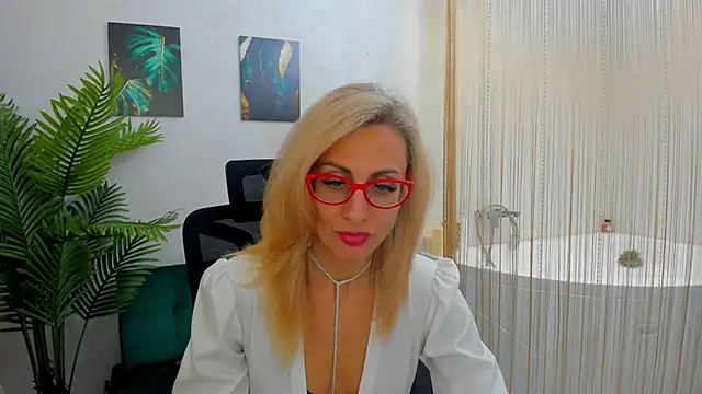 MuseOfStage online show from 13, 2, 2025