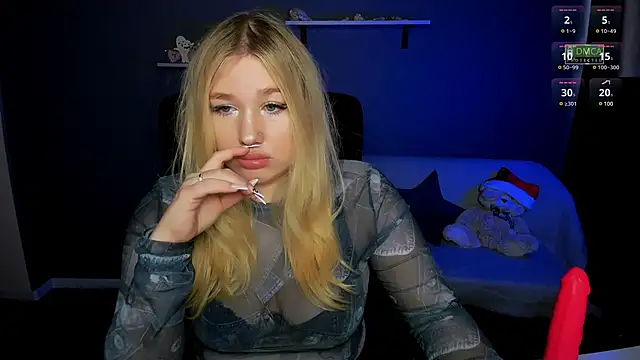 Snapshot of juli_kisss chatting on 6, 2, 2025 juli kisss online show from 6, 2, 2025