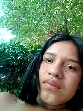 Snapshot of Little_Pau_Dirty chatting on 18, 1, 2025 Little Pau Dirty online show from 18, 1, 2025