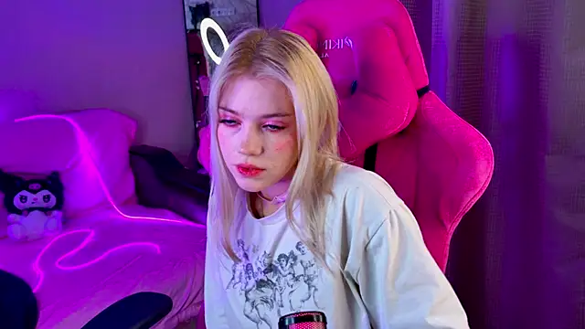 Shawty Blonde online show from 15, 2, 2025