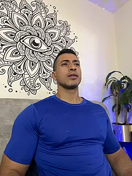 aaroncolombia online show from 8, 11, 2025