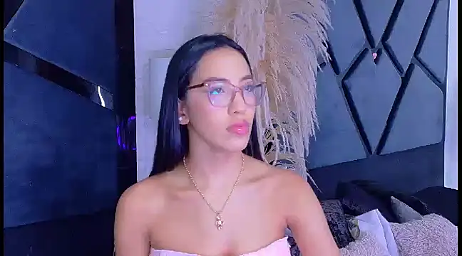 KylieWhite online show from 15, 3, 2025