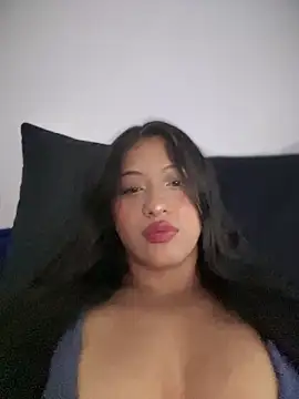 Estefanii- online show from 4, 11, 2025