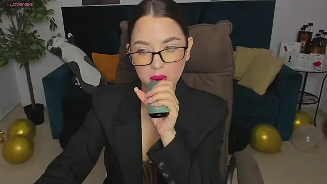 CharleneWoods online show from 21, 1, 2025