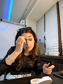 CharleneWoods online show from 4, 10, 2025