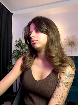 CharleneWoods online show from 8, 10, 2025