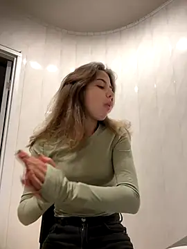 CharleneWoods online show from 15, 10, 2025