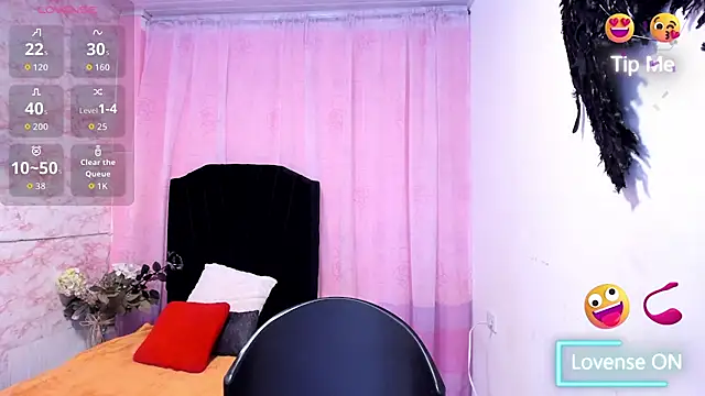 Snapshot of Brunette_sasha chatting on 12, 9, 2025 Brunette sasha online show from 12, 9, 2025