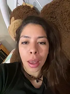 Snapshot of Ayluu02 chatting on 16, 9, 2025 Ayluu02 online show from 16, 9, 2025