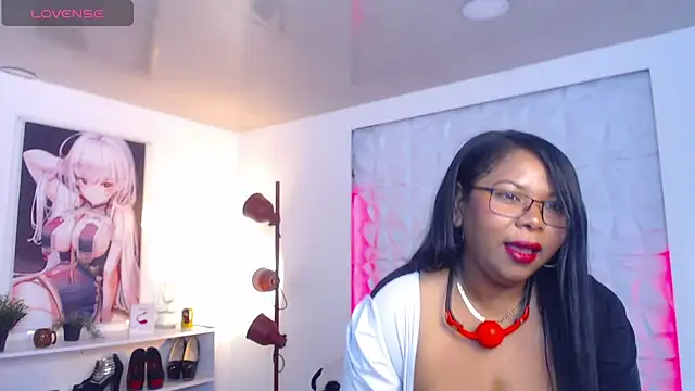 Snapshot of Keilathompson chatting on 16, 9, 2025 Keilathompson online show from 16, 9, 2025