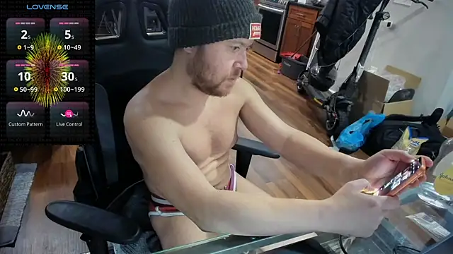 Snapshot of aaron_s_x chatting on 11, 2, 2026 aaron s x online show from 11, 2, 2026