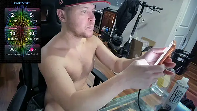 Snapshot of aaron_s_x chatting on 15, 2, 2026 aaron s x online show from 15, 2, 2026