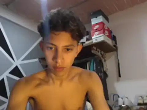 Snapshot of ferchitibellako chatting on 31, 12, 2024 ferchitibellako online show from 31, 12, 2024