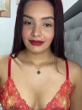 Snapshot of Melanyprada chatting on 4, 12, 2025 Melanyprada online show from 4, 12, 2025