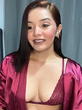 Snapshot of Melanyprada chatting on 5, 3, 2026 Melanyprada online show from 5, 3, 2026