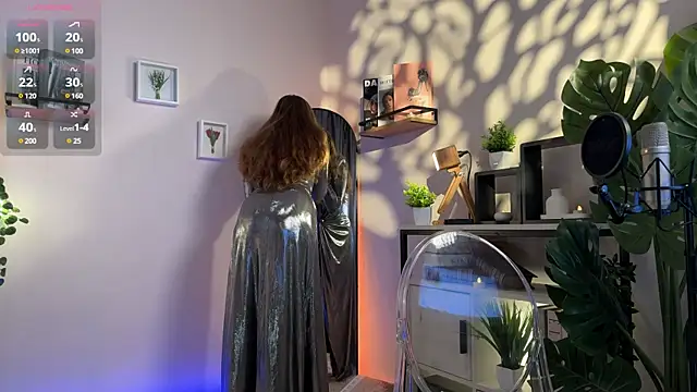 Julie Rhodes online show from 2, 1, 2025