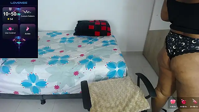 Snapshot of miajoseph_ chatting on 22, 9, 2025 miajoseph online show from 22, 9, 2025