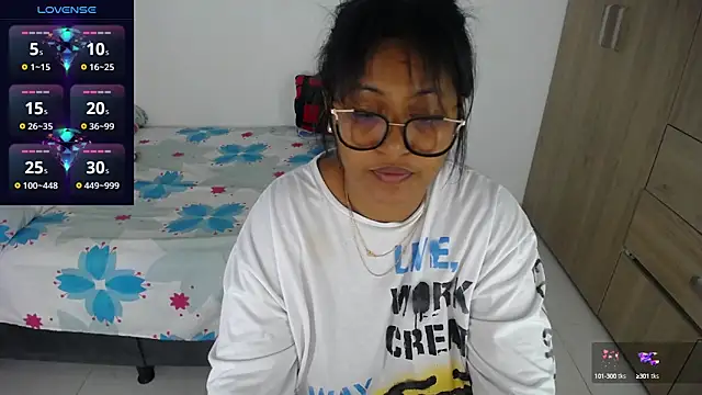 Snapshot of miajoseph_ chatting on 29, 9, 2025 miajoseph online show from 29, 9, 2025