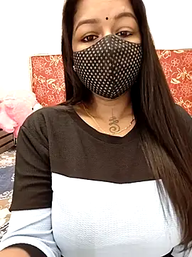 Snapshot of Sexy_Anika-for_you chatting on 17, 12, 2025 Sexy Anika-for you online show from 17, 12, 2025