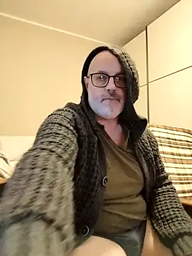 Snapshot of fatbaronetto chatting on 30, 10, 2025 fatbaronetto online show from 30, 10, 2025