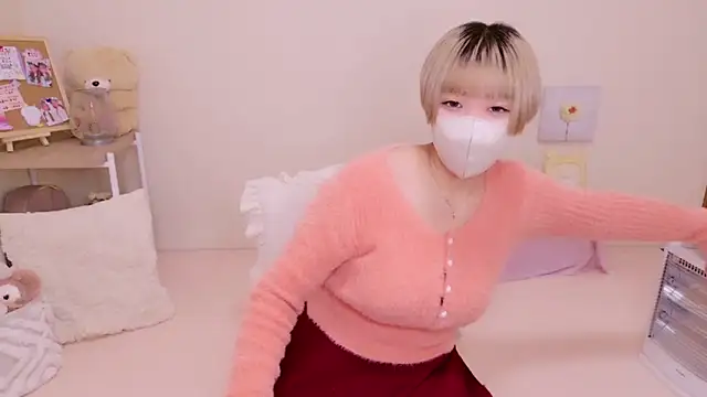 ICHIGOchan  online show from 7, 2, 2025