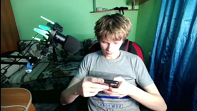 fameboyboo online show from 23, 11, 2025