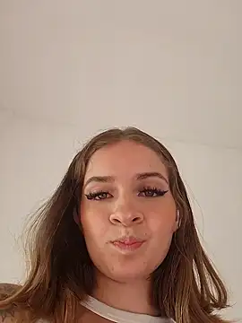 Alicia barbie online show from 5, 2, 2025