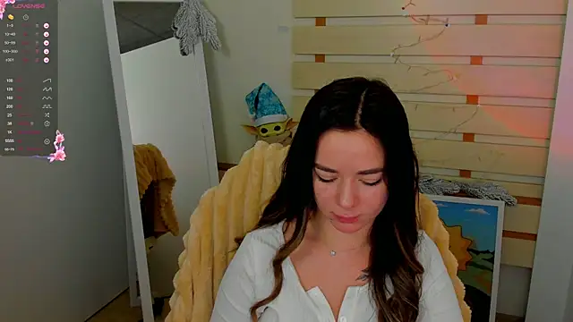 Bella XO online show from 9, 1, 2025